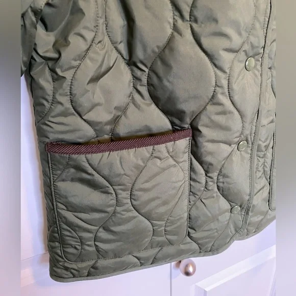 NWT J.Crew quilted barn jacket - Picture 9 of 12